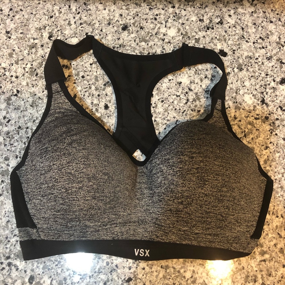 ❌SOLD❌Victoria’s Secret sport bra 34D Like new